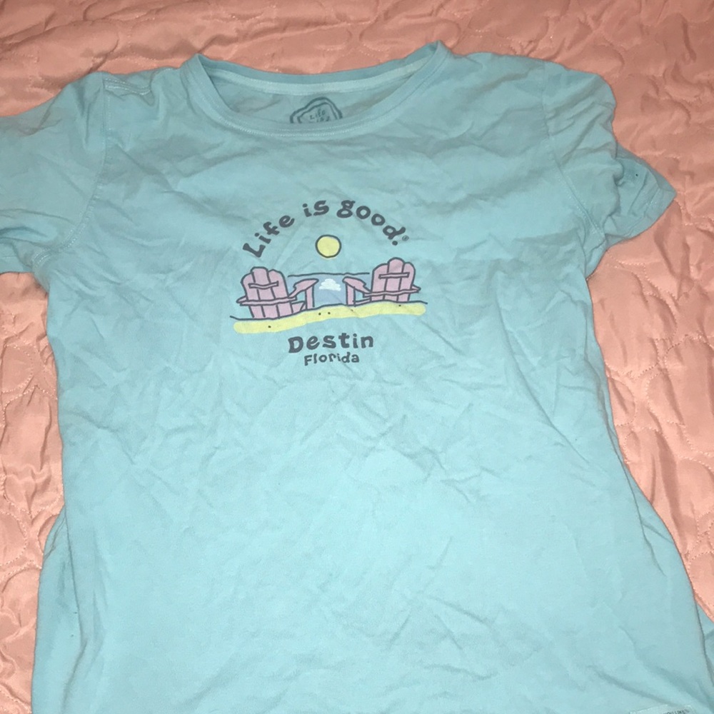 T-shirt